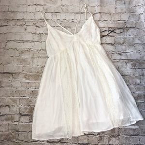 White lace forever 21 dress